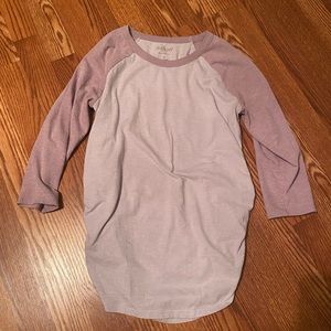 Maternity Raglan Tee